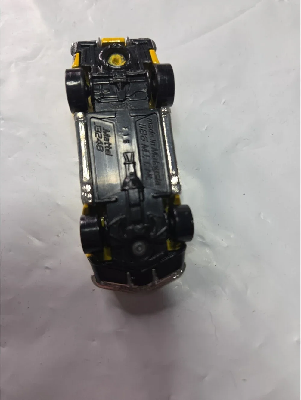 HOT WHEELS Malaysia Yellow '69 CORVETTE Stingray 427 Loose Diecast Toy